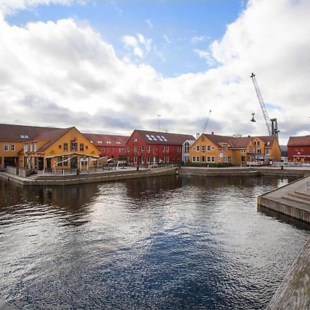 Kongensgate, Koselig Liten Leilighet, 5 Min Unna Sentrum Kristiansand Exterior photo